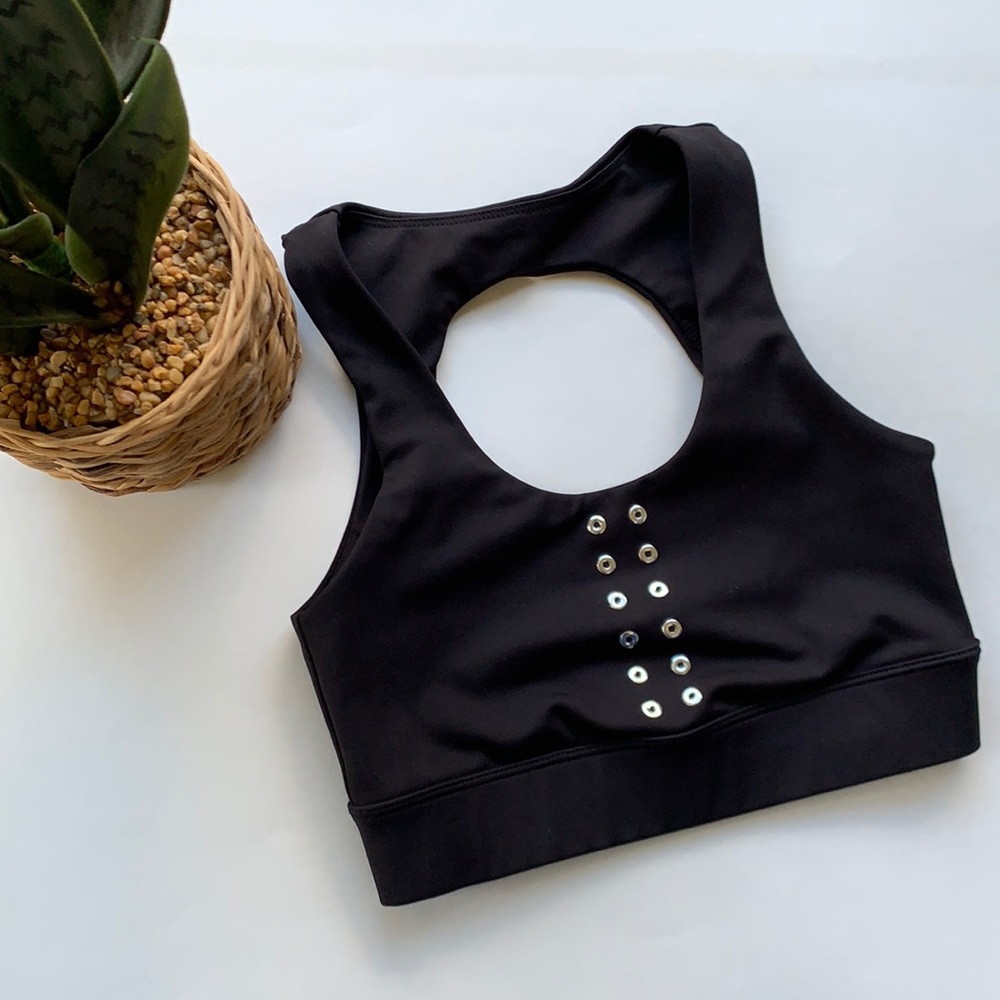Soulcycle Black Silver Grommets Sports Bra Sz Xs - Picture 1 of 5